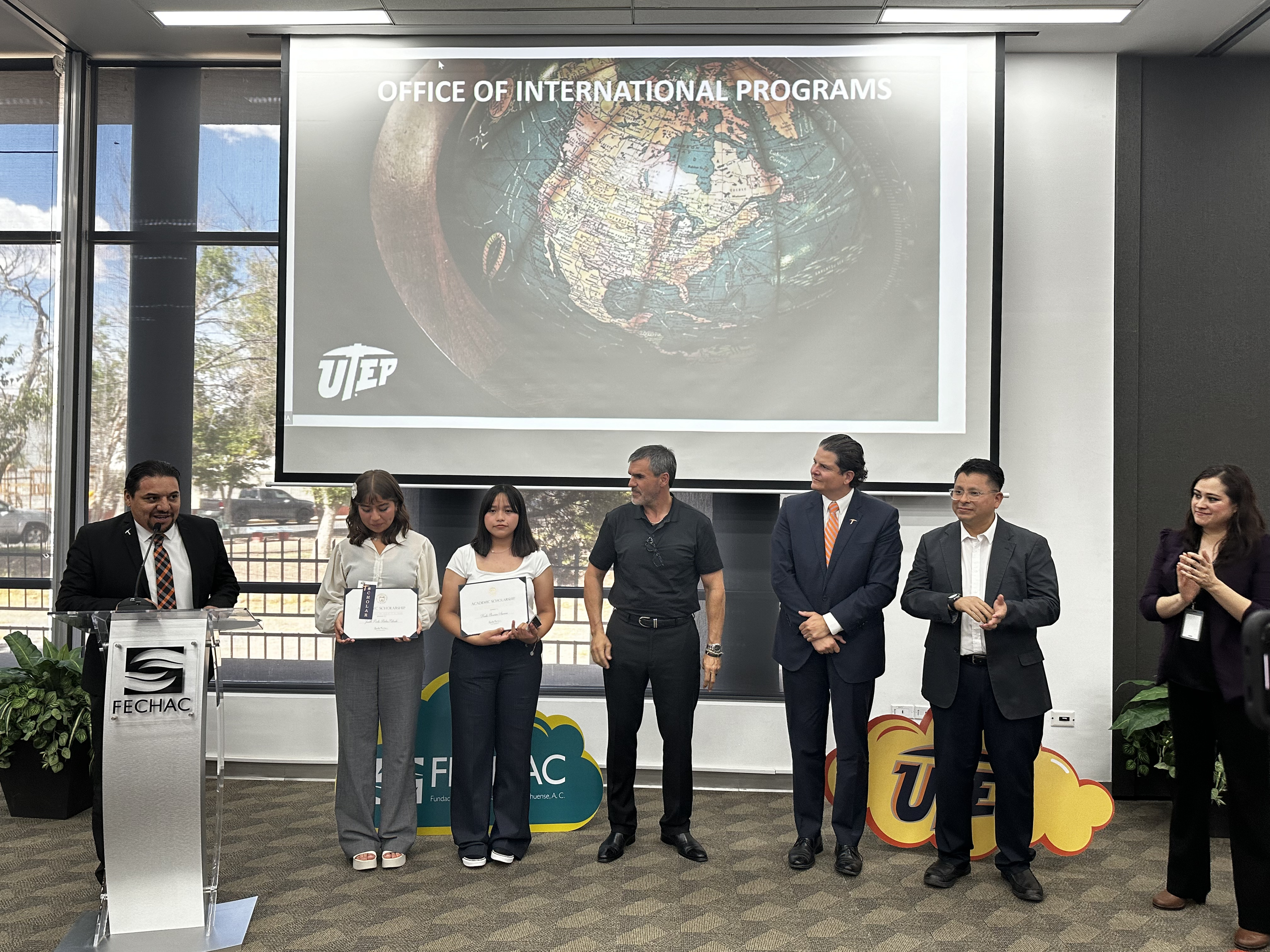 Entrega de Becas